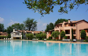 Esclusivo trilocale in residence di pregio con piscina Peschiera Del Garda